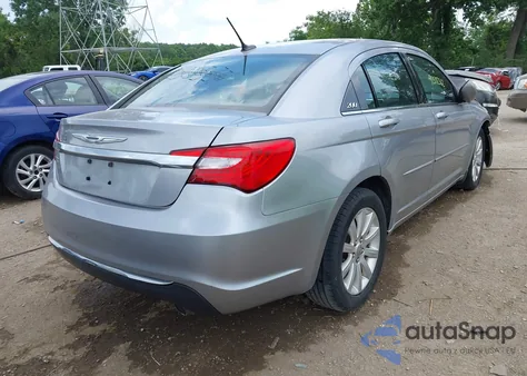2013 Chrysler 200 Touring from USA, damaged, VIN 1C3CCBBG1DN696374